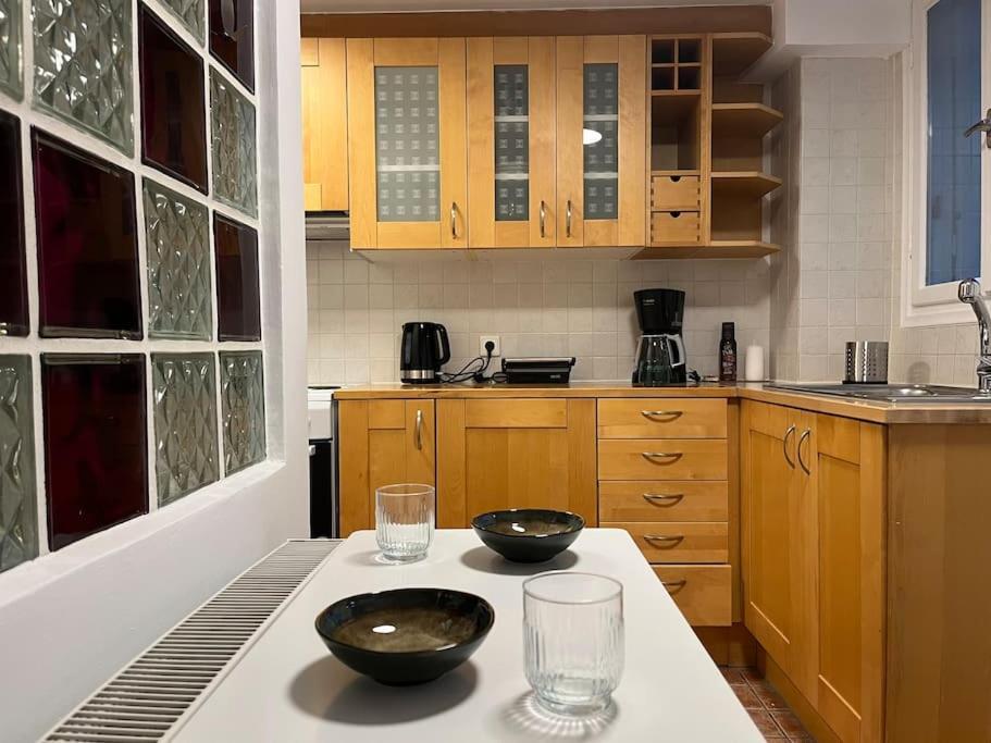 Cute Apartment At The Foot Of Lycabettus Hill Athens Luaran gambar